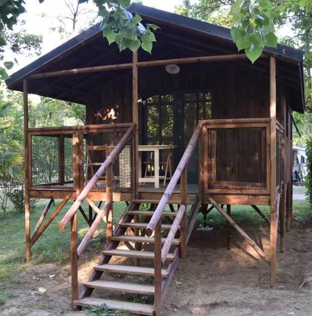 Camping Le Mouliat 호텔 Moncrabeau 외부 사진