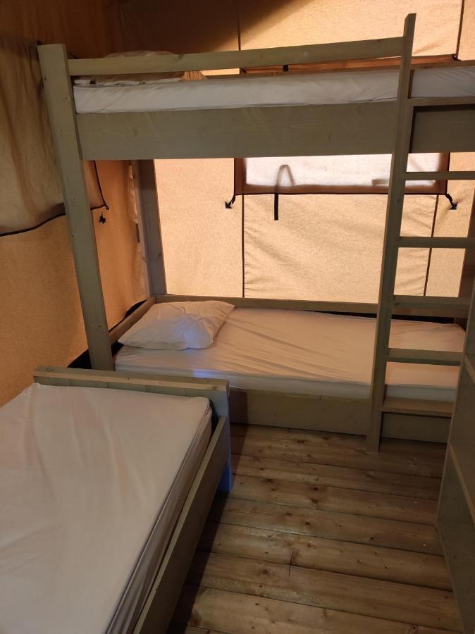 Camping Le Mouliat 호텔 Moncrabeau 외부 사진